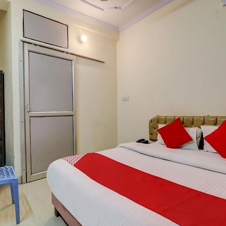 Hotel O Moon Palace Near Sahara Ganj Mall ラクナウ エクステリア 写真
