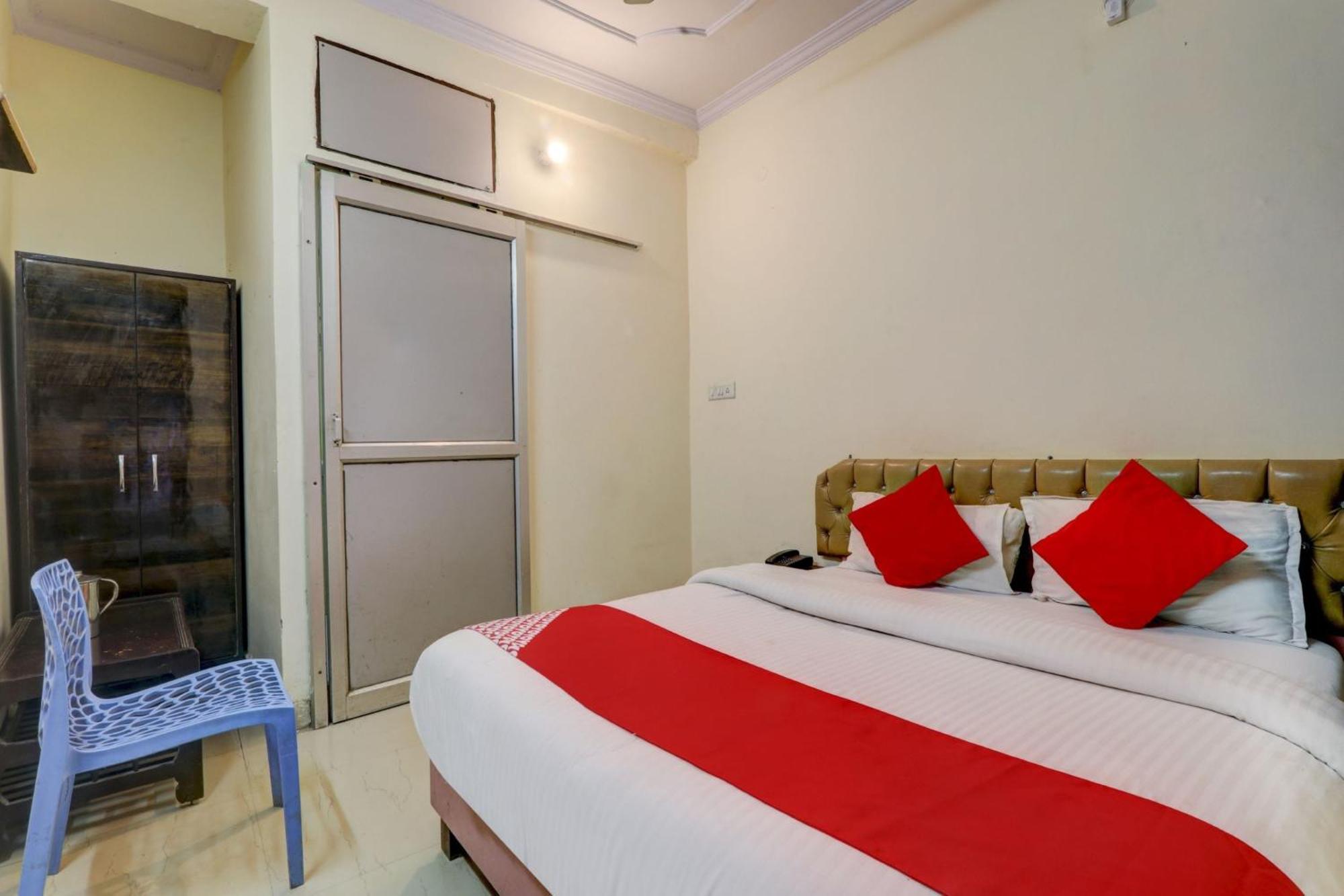 Hotel O Moon Palace Near Sahara Ganj Mall ラクナウ エクステリア 写真